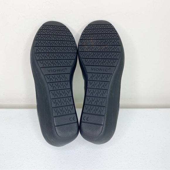 Vionic Jacey Slip On Leather Wedge Platform Black Size 6 - Picture 9 of 10